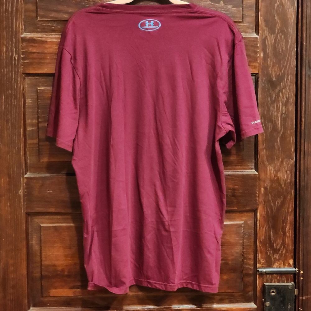 Under Armour Unisex Burgundy Tee with Camo Logo Heat Gear Wicking Size Large - Picture 4 of 13